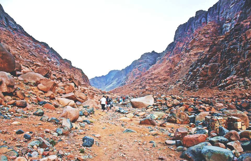 Safari Tour to Colored canyon and Dahab from Dahab